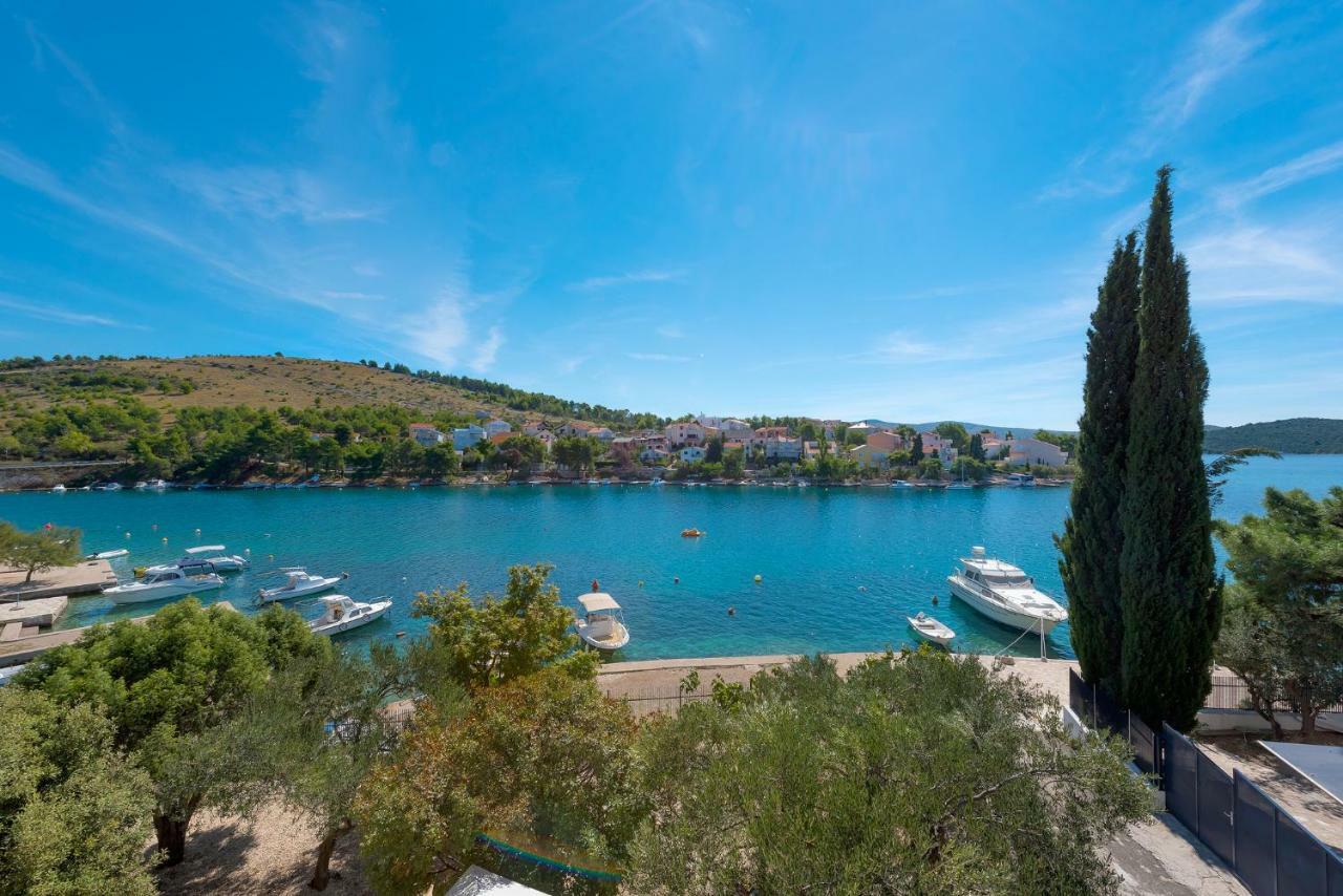 Villa Divna Жаборич Екстериор снимка