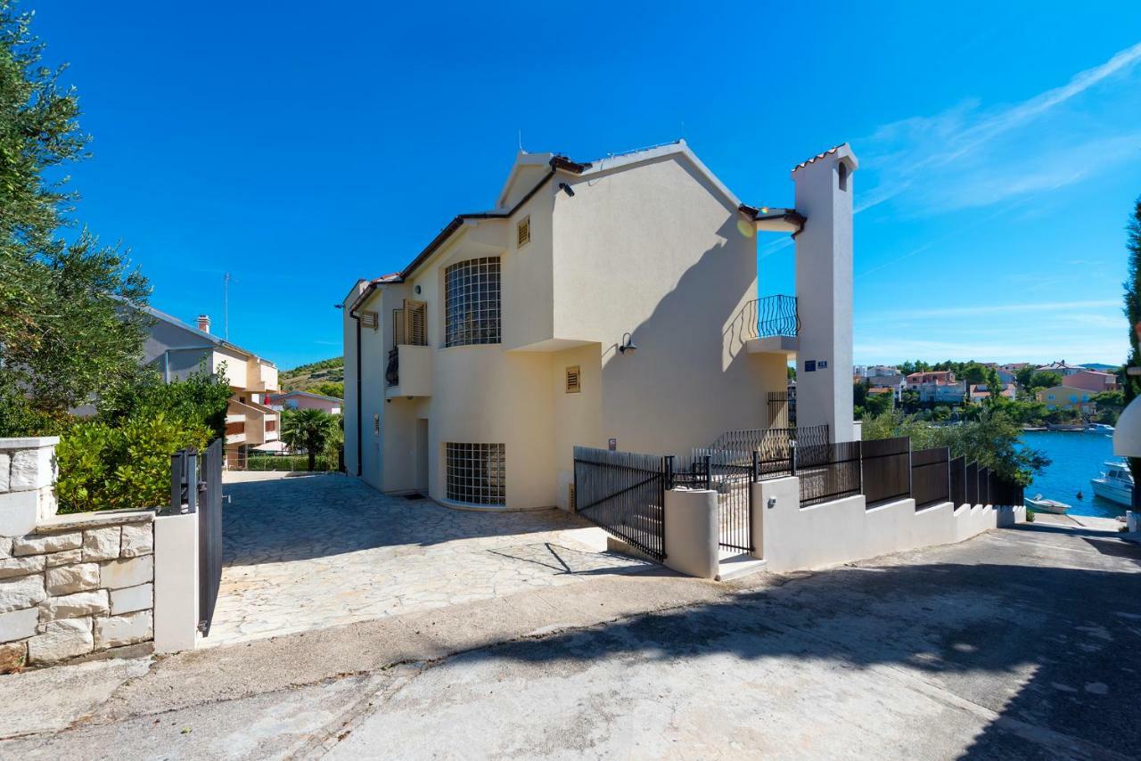 Villa Divna Жаборич Екстериор снимка